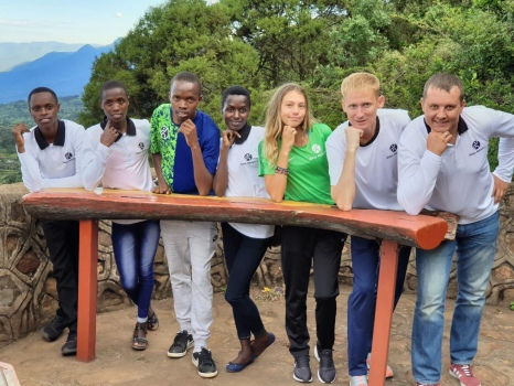 Группа спортсменов Altay Athletics проводит УТС в Кении